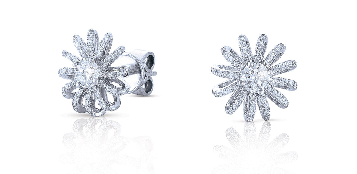 Give her ears sparkle with these Diamond Earrings